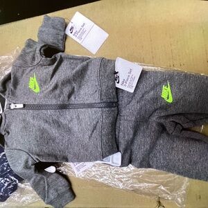 Newborn Nike Jogger set